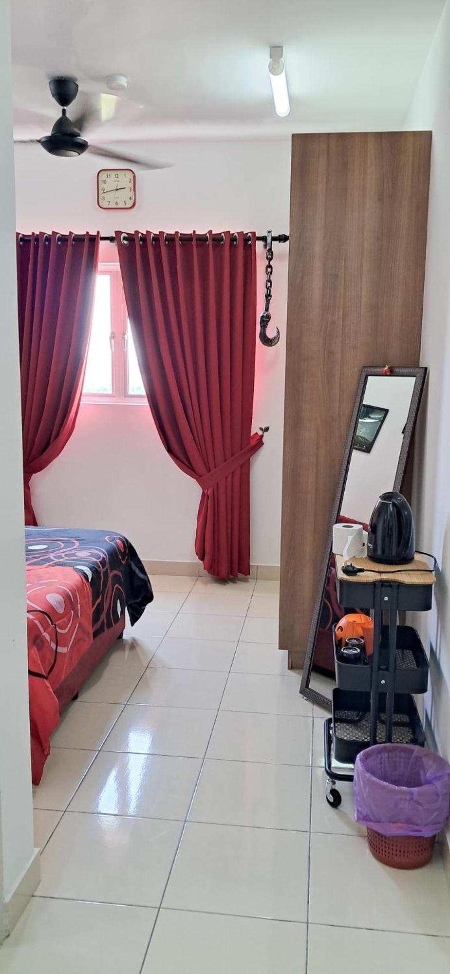 The Red Room Alanis Residence Σεπάνγκ Εξωτερικό φωτογραφία