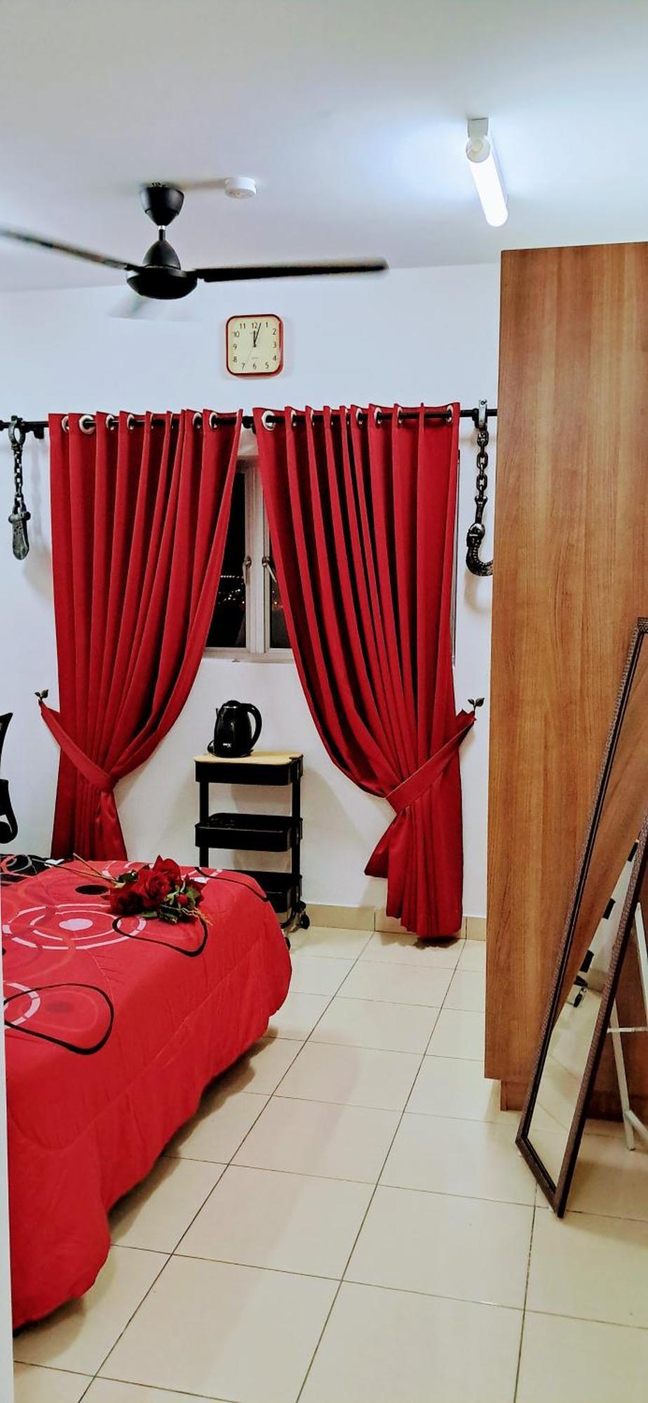 The Red Room Alanis Residence Σεπάνγκ Εξωτερικό φωτογραφία