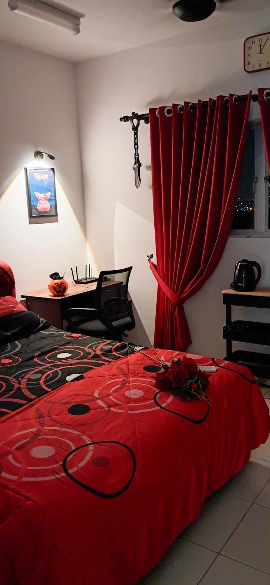 The Red Room Alanis Residence Σεπάνγκ Εξωτερικό φωτογραφία