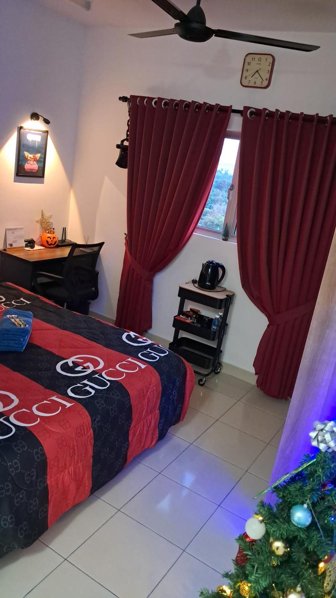 The Red Room Alanis Residence Σεπάνγκ Εξωτερικό φωτογραφία